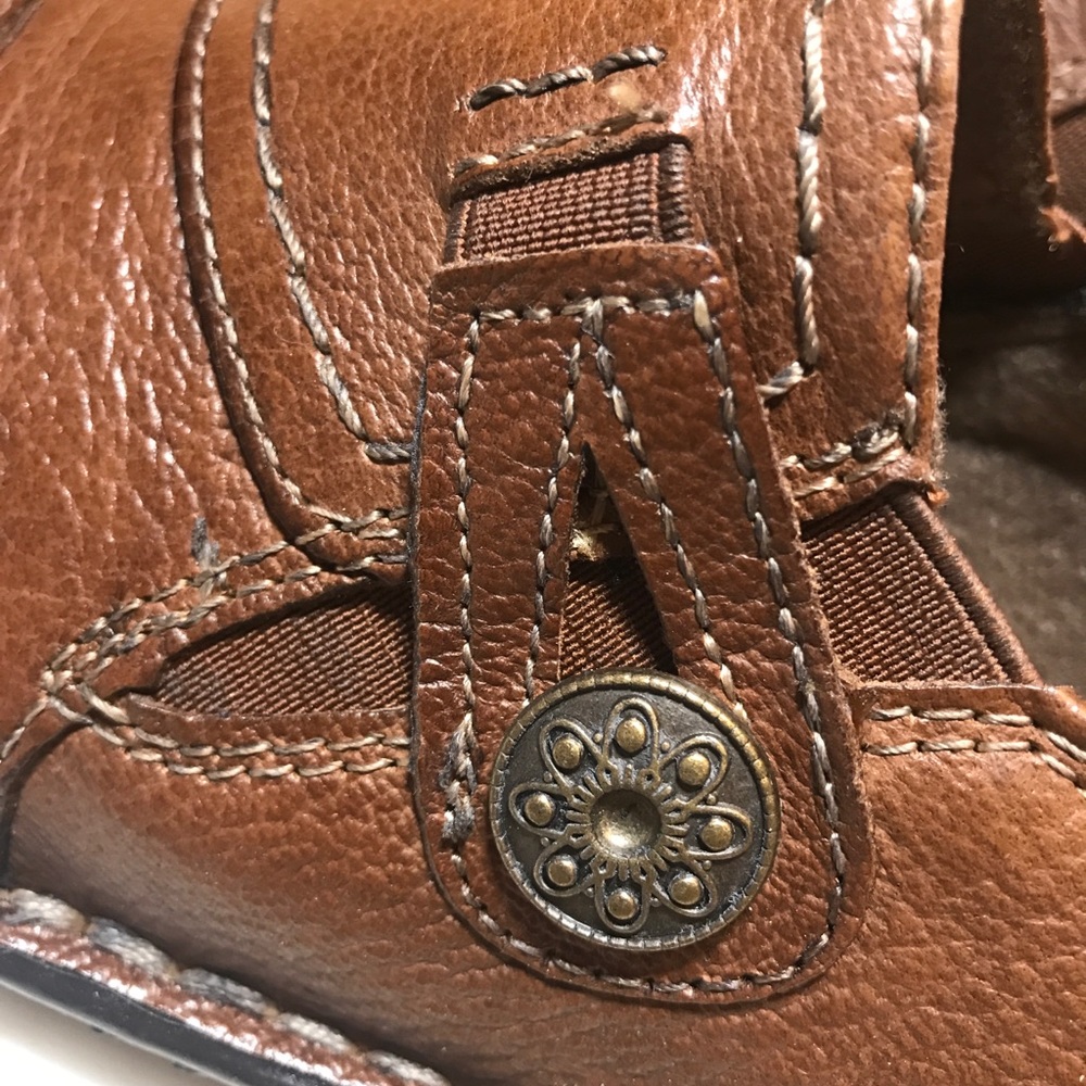 Earth Origins Women’s Brown Leather Loafer - Picture 3 of 7